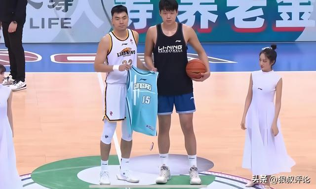 万博体育官网-辽篮官宣功勋老将李晓旭续约：20年前CBA菜鸟赛季 杨瀚森刚出生