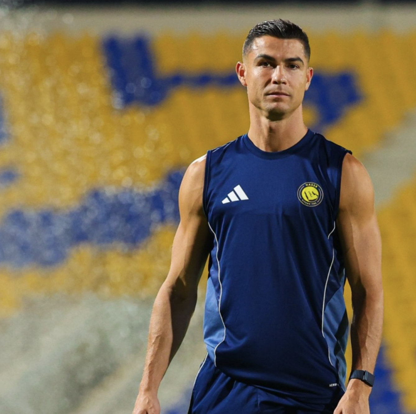 ManBetX-怪不得C罗罢赛!前皇马队友3射1传,率队6-0狂胜,沙特联大结局